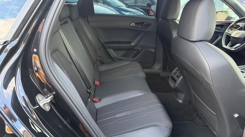 Cupra Leon 2.0 TSI — zdjęcie 24