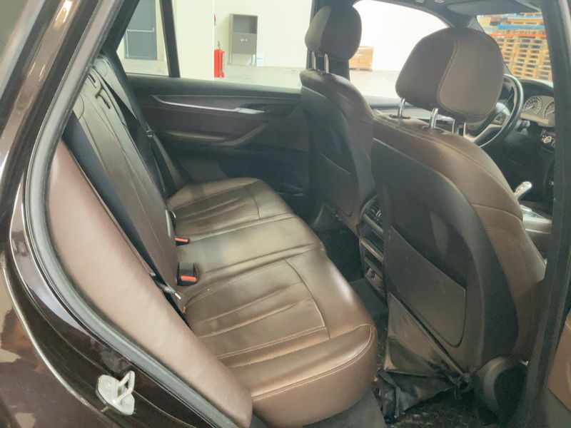 BMW X5 xDrive 40e — zdjęcie 14