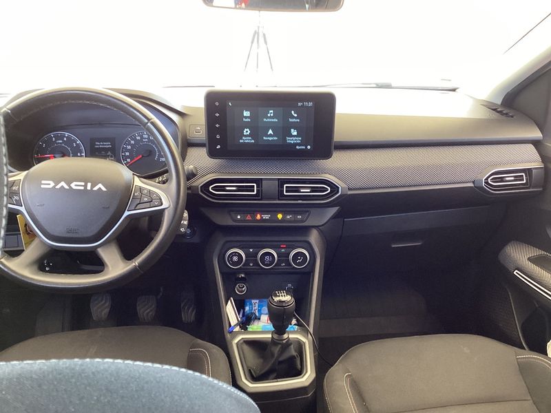 Dacia Jogger 1.0 TCe LPG Extreme+ — zdjęcie 12