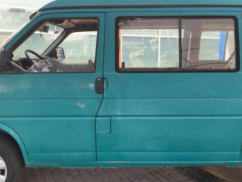 Volkswagen T4 Multivan 2.4 Diesel Aufstelldach — zdjęcie 4