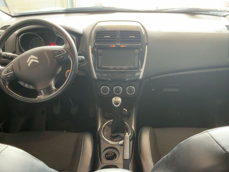 Citroen C4 Aircross 1.6 Confort 4x2 — zdjęcie 12
