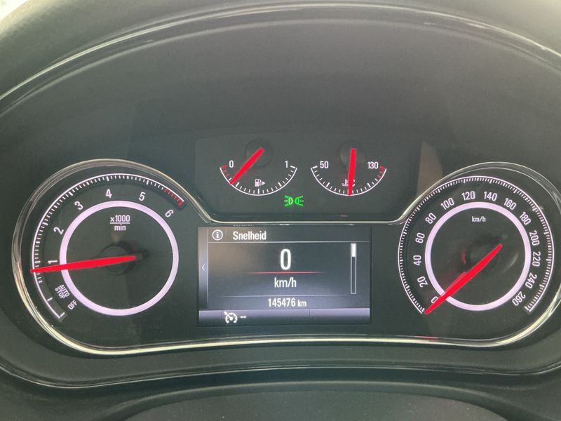 Opel Insignia Sports Tourer 1.6 CDTI DPF Innovation — zdjęcie 13