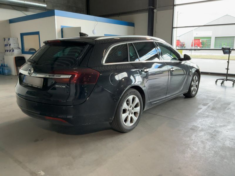 Opel Insignia Sports Tourer 1.6 CDTI DPF Innovation — zdjęcie 6