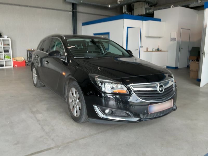 Opel Insignia Sports Tourer 1.6 CDTI DPF Innovation — zdjęcie 8