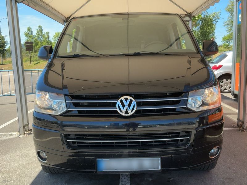 Volkswagen T5 Multivan 2.0 TDI Highline — zdjęcie 9