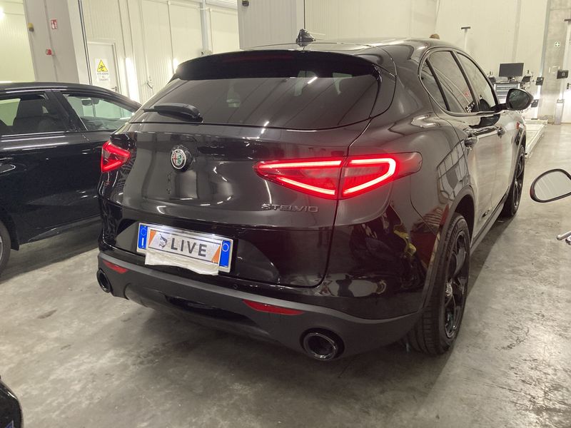 Alfa Romeo Stelvio 2.2 JTDM Sport Edition Q4 — zdjęcie 5