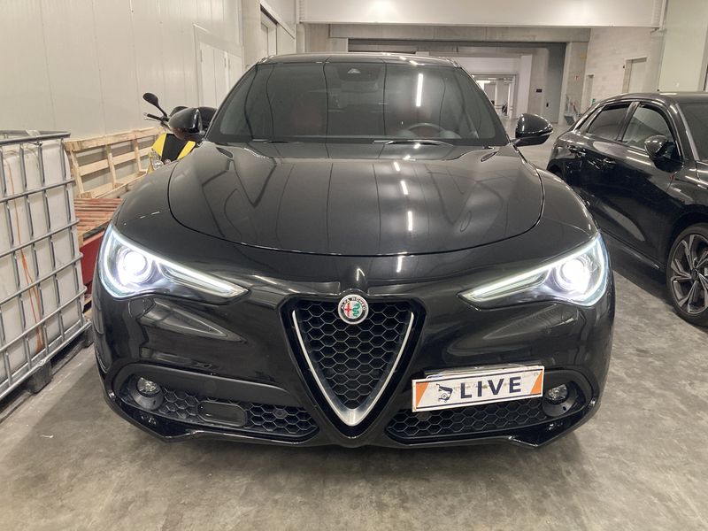 Alfa Romeo Stelvio 2.2 JTDM Sport Edition Q4 — zdjęcie 7