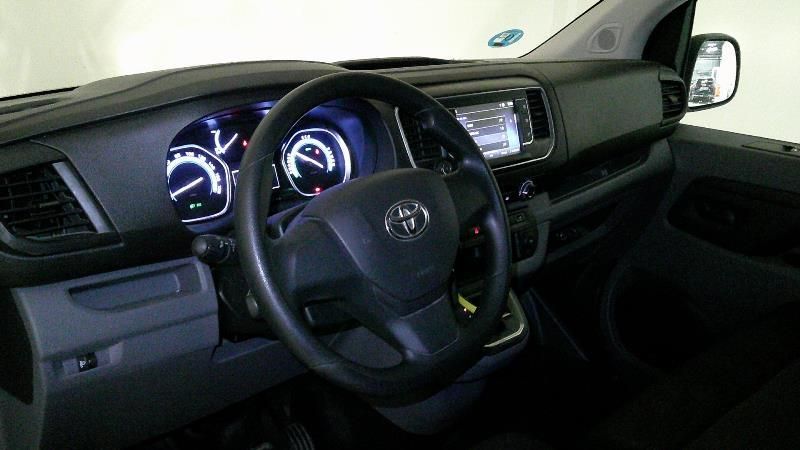 Toyota ProAce electric drive 100 kW Van L1 GX — zdjęcie 11