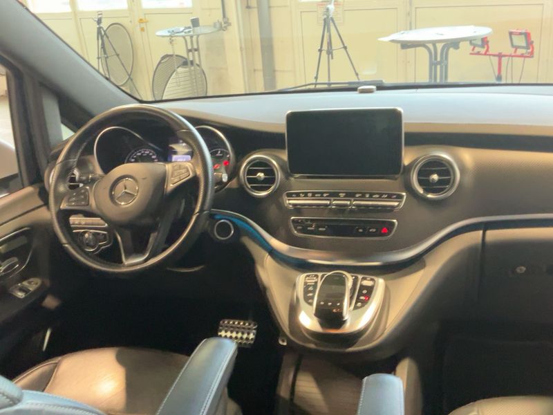 Mercedes-Benz V-Klasse V 250 d lang 4Matic BlueTEC Avantgarde Edition — zdjęcie 12