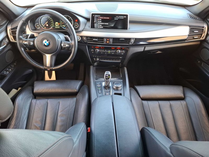 BMW X6 M50d — zdjęcie 11