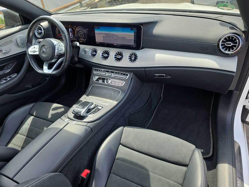 Mercedes-Benz E-Klasse E 350 d AMG Line — zdjęcie 11