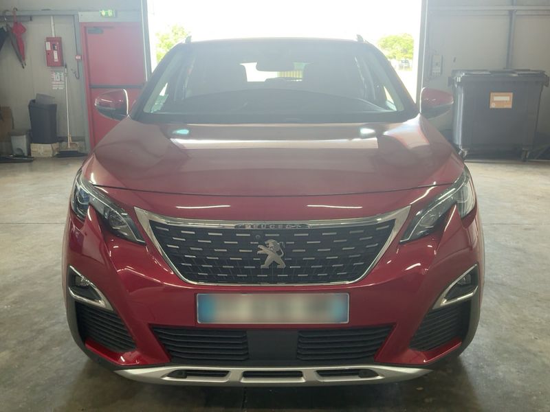 Peugeot 3008 1.2 PureTech Allure — zdjęcie 9