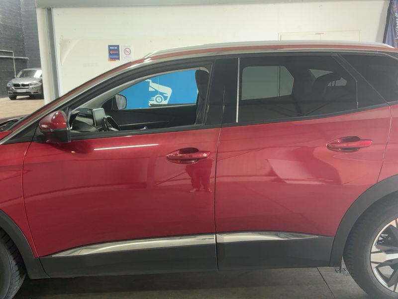 Peugeot 3008 1.2 PureTech Allure — zdjęcie 4