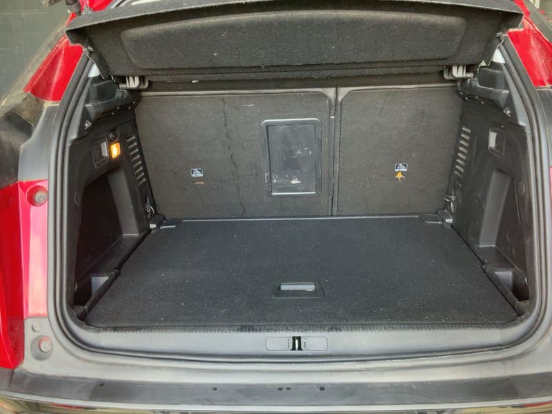 Peugeot 3008 1.2 PureTech Allure — zdjęcie 10