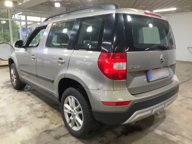 Skoda Yeti 1.4 TSI Active Outdoor — zdjęcie 3