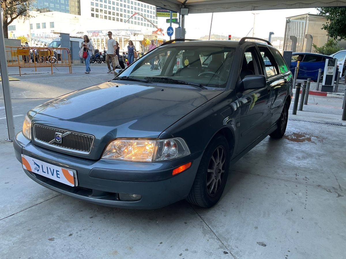 Volvo V40 2002