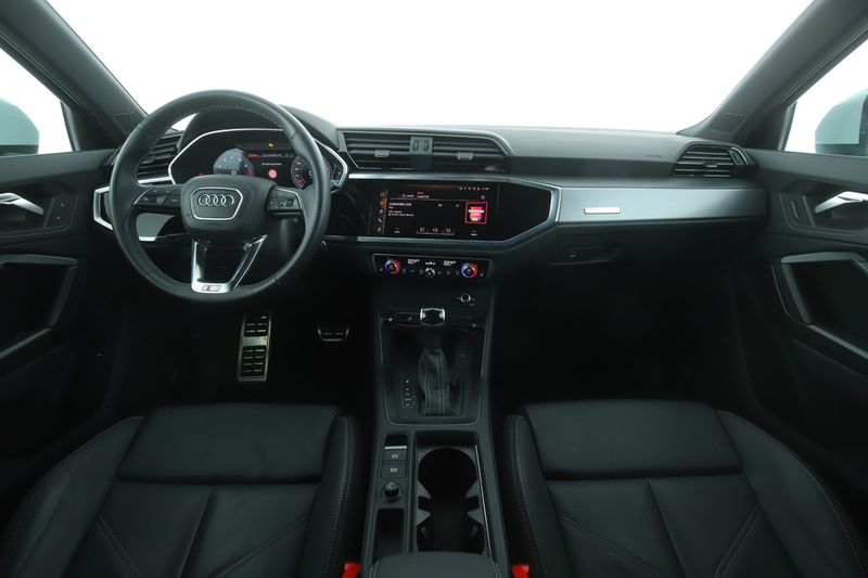 Audi Q3 35 TFSI Mild-Hybrid S line 2022 – снимка 17