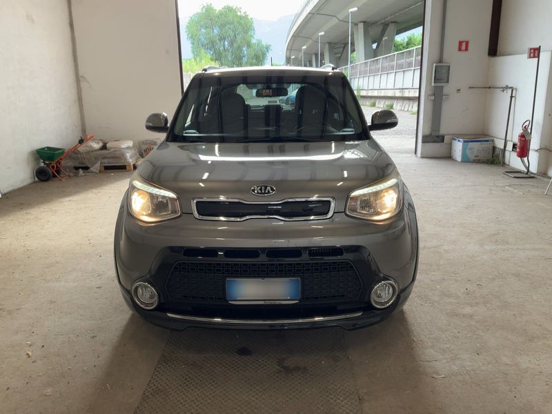 Kia Soul 1.6 CRDi You® Soul — zdjęcie 9