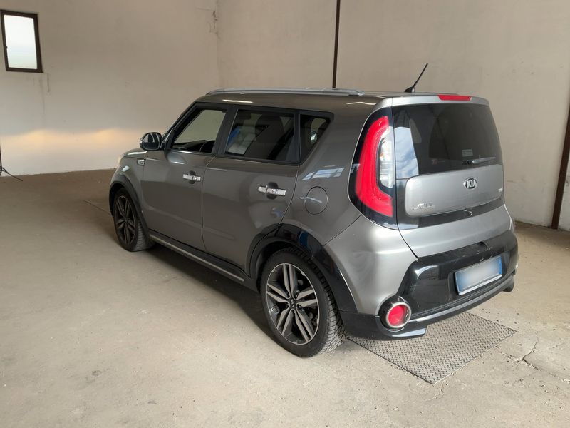 Kia Soul 1.6 CRDi You® Soul — zdjęcie 3