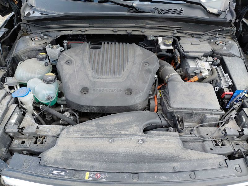 Volvo XC40 1.5 T4 Recharge Plug-in Hybrid Core 2WD — zdjęcie 8