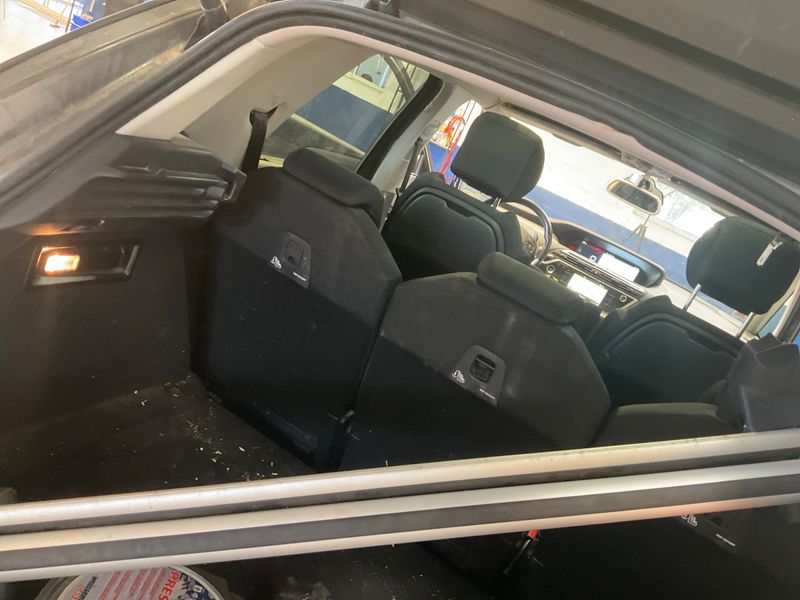 Citroen C4 Picasso 1.6 Blue-HDi 2017 – снимка 57