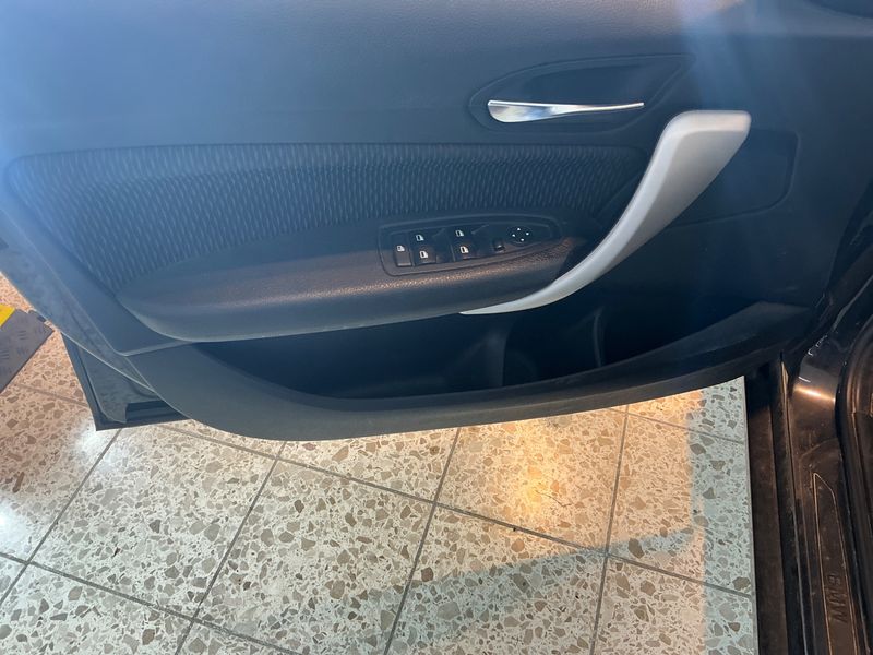 BMW 1er 116i 2014 – снимка 25