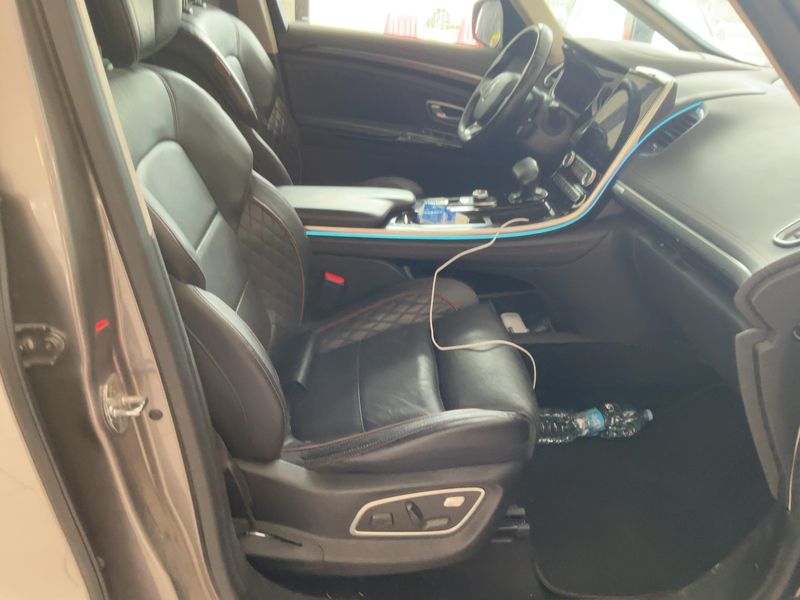 Renault Espace 2.0 BLUE dCi Initiale Paris — zdjęcie 11