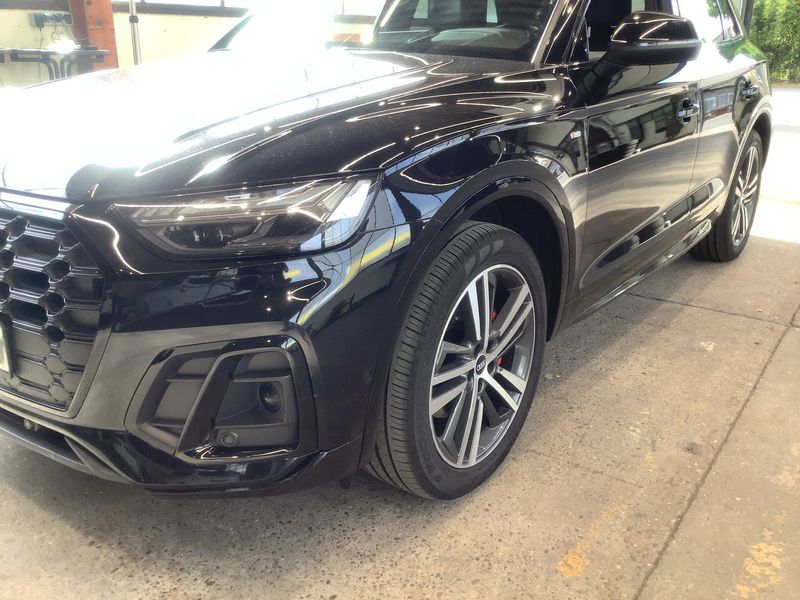 Audi Q5 40 TDI Mild-Hybrid quattro edition one — zdjęcie 2