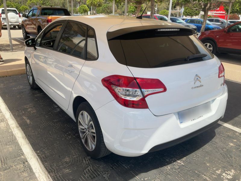 Citroen C4 1.6 Blue-HDi Live Edition — zdjęcie 3