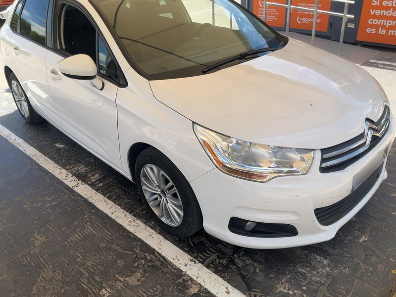Citroen C4 1.6 Blue-HDi Live Edition — zdjęcie 8