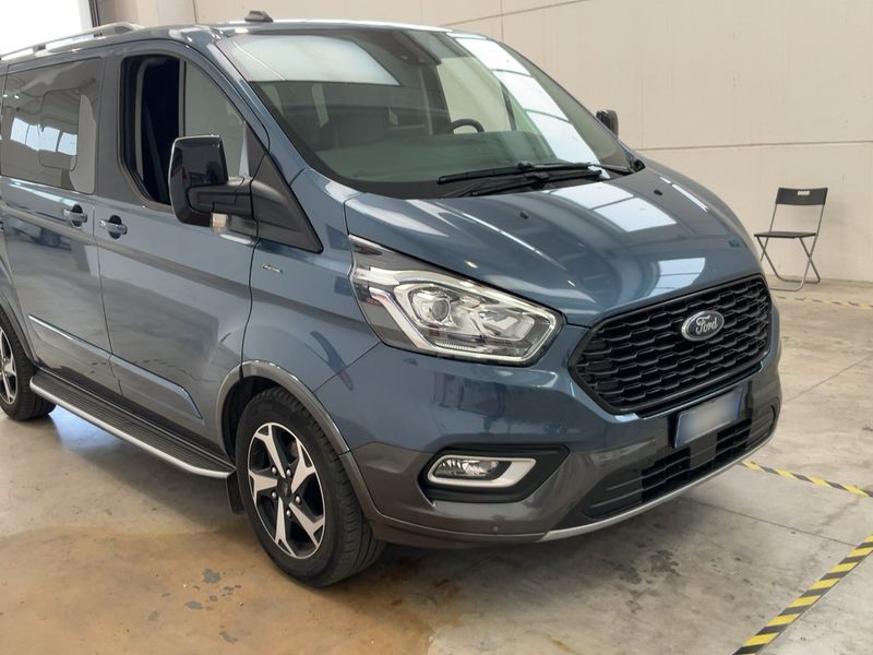 Ford Tourneo Custom 2.0 TDCi L1 Active — zdjęcie 8
