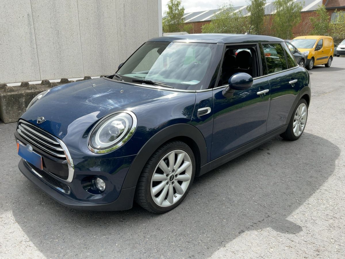 MINI Cooper 2018 — photo 1