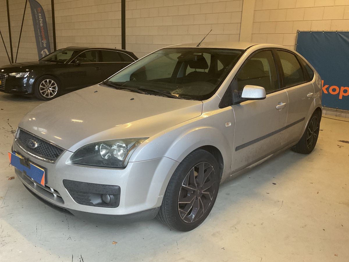 Ford Focus 1.6 Ti-VCT Sport