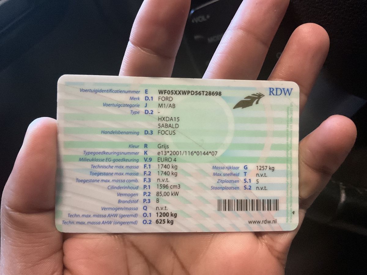 Ford Focus 1.6 Ti-VCT Sport