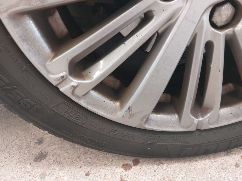 Peugeot 208 1.6 Blue-HDi Allure 2016 – снимка 26