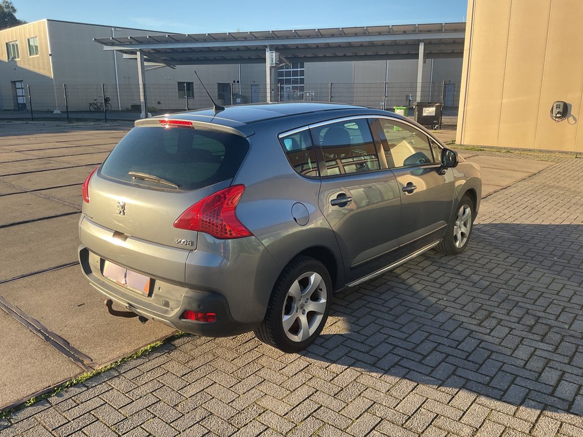 Peugeot 3008 1.6 THP Active