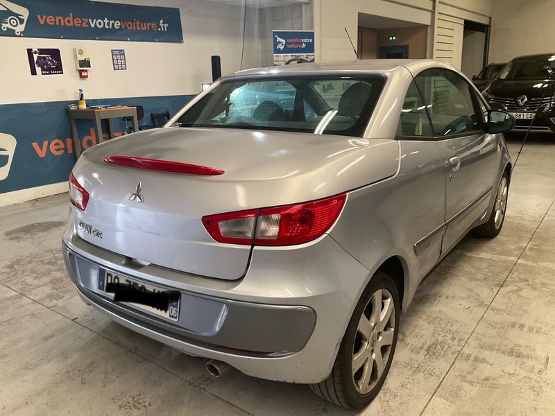 Mitsubishi Colt 1.5 Instyle — zdjęcie 2