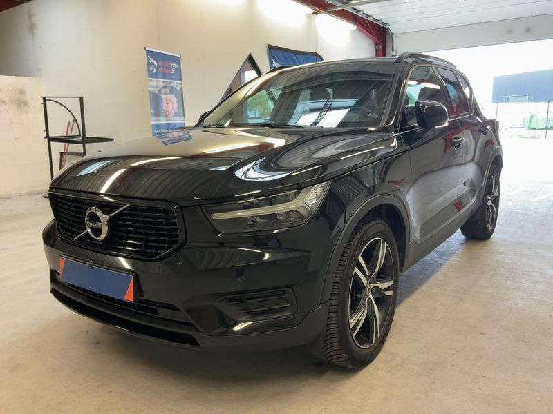 XC40 2.0 D3 R-Design 2WD
