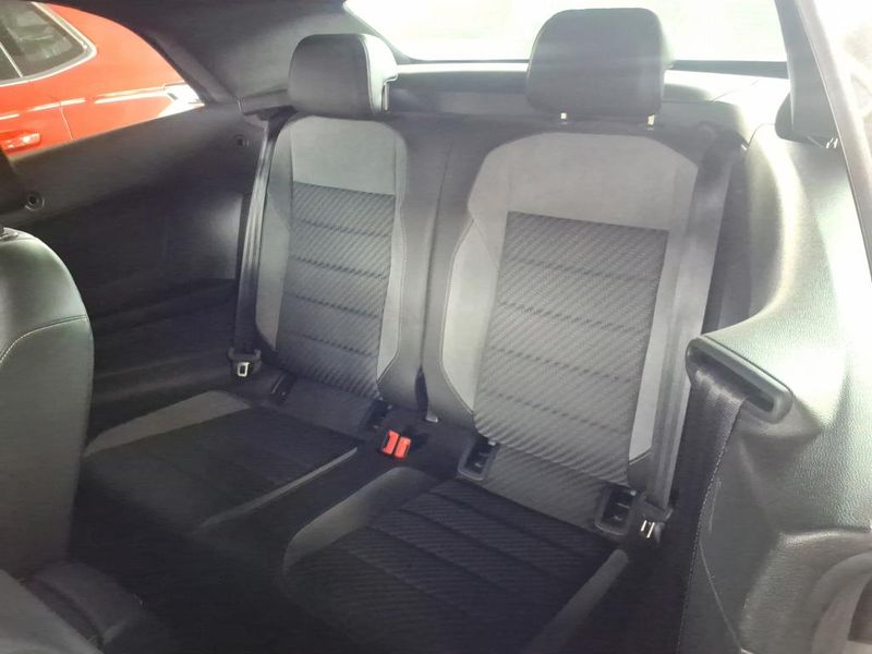 Volkswagen T-Roc 1.5 TSI ACT R-Line — zdjęcie 32