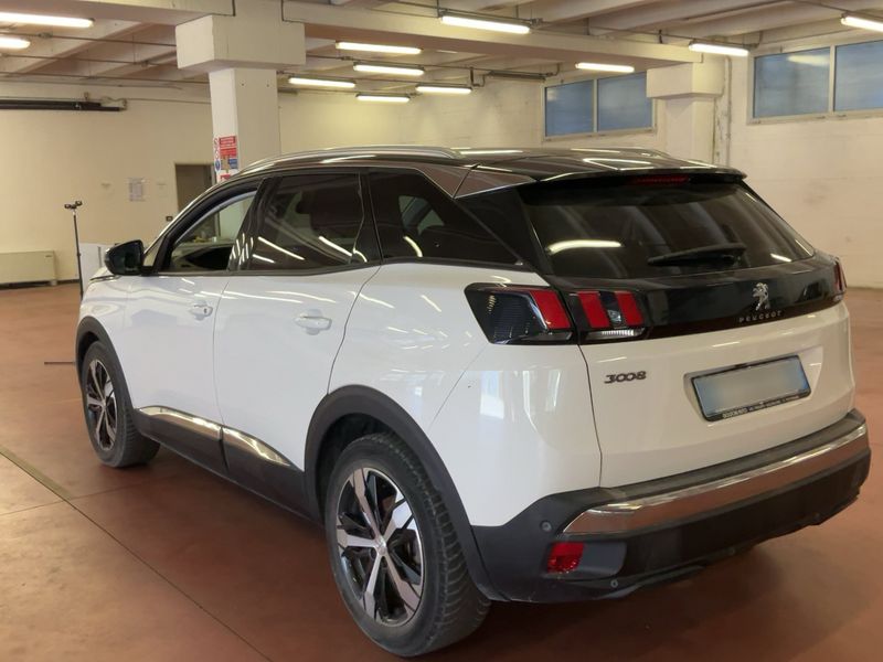 Peugeot 3008 1.5 Blue-HDi Allure — zdjęcie 3