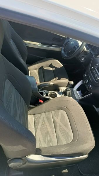 Kia pro_cee'd 1.4 Concept — zdjęcie 11