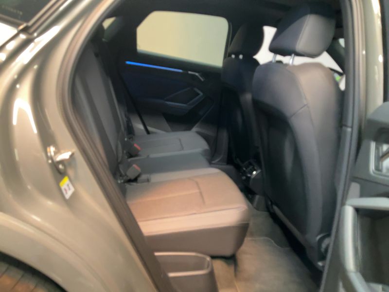 Audi Q3 Sportback 35 TFSI S line — zdjęcie 14