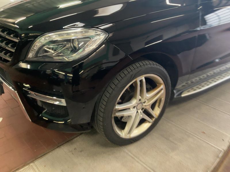 Mercedes-Benz M-Klasse ML 350 BlueEfficiency — zdjęcie 2