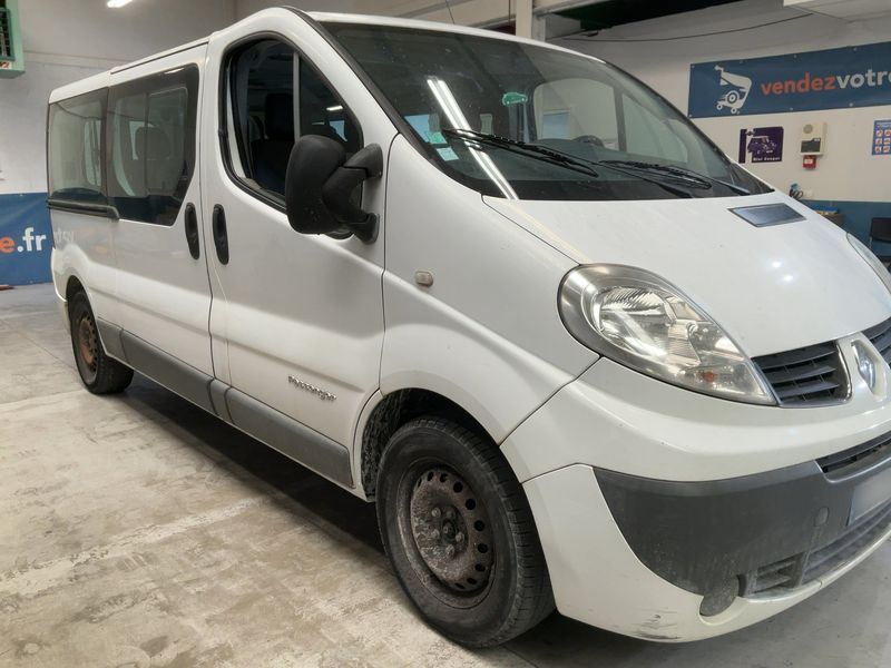 Renault Trafic 2.0 dCi Generation Evado — zdjęcie 8