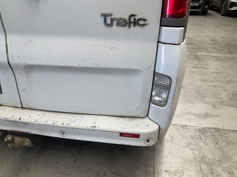Renault Trafic 2.0 dCi Generation Evado 2012 – снимка 38