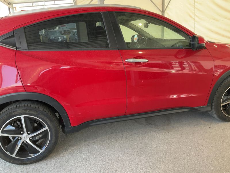 Honda HR-V 1.6 DTEC Executive — zdjęcie 7
