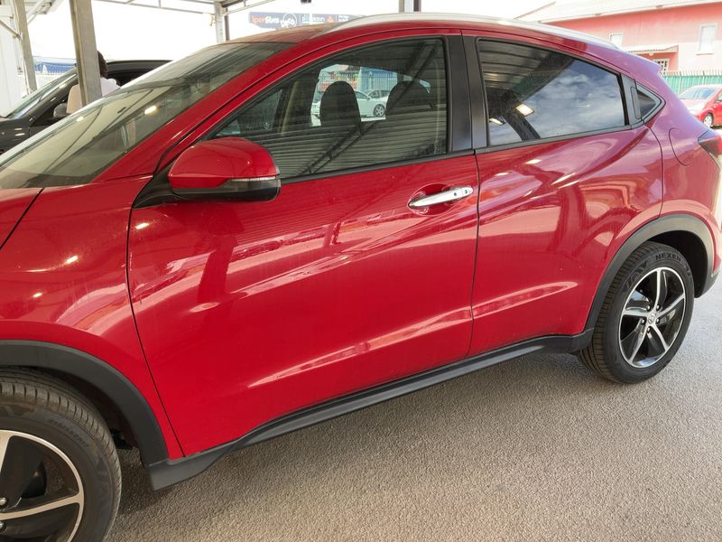 Honda HR-V 1.6 DTEC Executive — zdjęcie 4