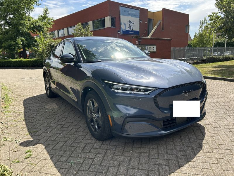 Ford Mustang Mach-E electric drive 198 kW — zdjęcie 4