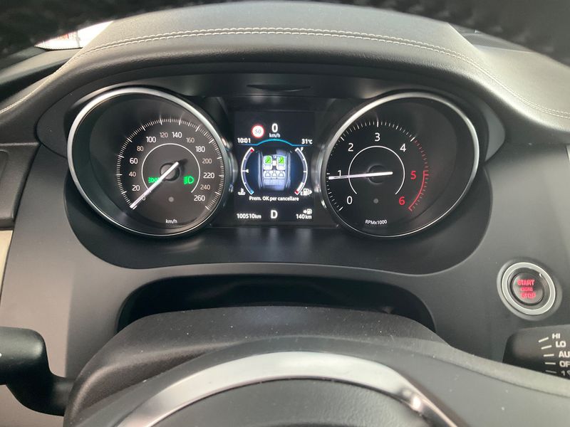 Jaguar E-Pace D240 R-Dynamic S AWD — zdjęcie 13