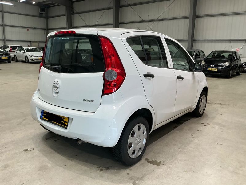 Opel Agila 1.0 Basis — zdjęcie 2